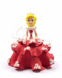 Сахарная фигурка из мастики «Принцесса в Красном», Казахстан