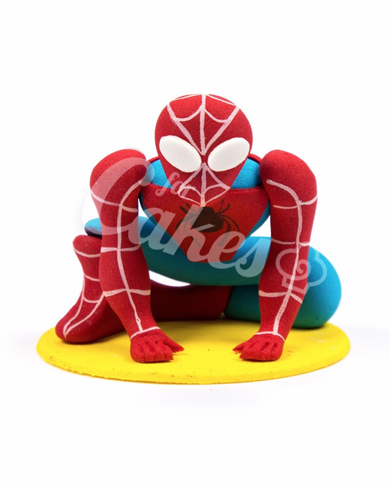 Человек-паук из мастики для любителей комиксов и сладкого